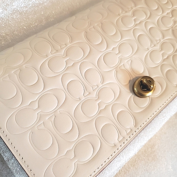 Coach Handbags - Brand NWT ~ Coach Dinky Signature C Genuine Calf Leather Shoulder Bag ~ Chalk